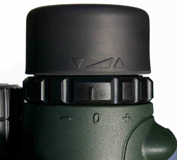 Barr & Stroud Fernglas 10x32 – Grün, Wasserdicht Bis 1,5 M – Mit Tasche & Reinigungstuch